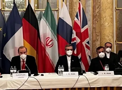 طرف غربی ۱۰ روز را برای زمان راستی آزمایی پذیرفته / قرار است در فرایندی مرحله به مرحله دسته‌ای از اقدامات، اجرایی شود / ایران ۴ نوع تضمین خواسته است