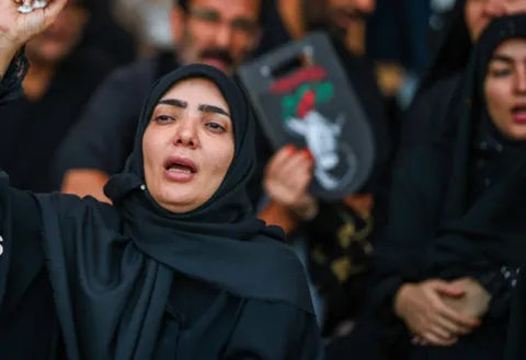 تصاویر/ آیین بدرقه پیکر رهبر شهید انقلاب در قم
