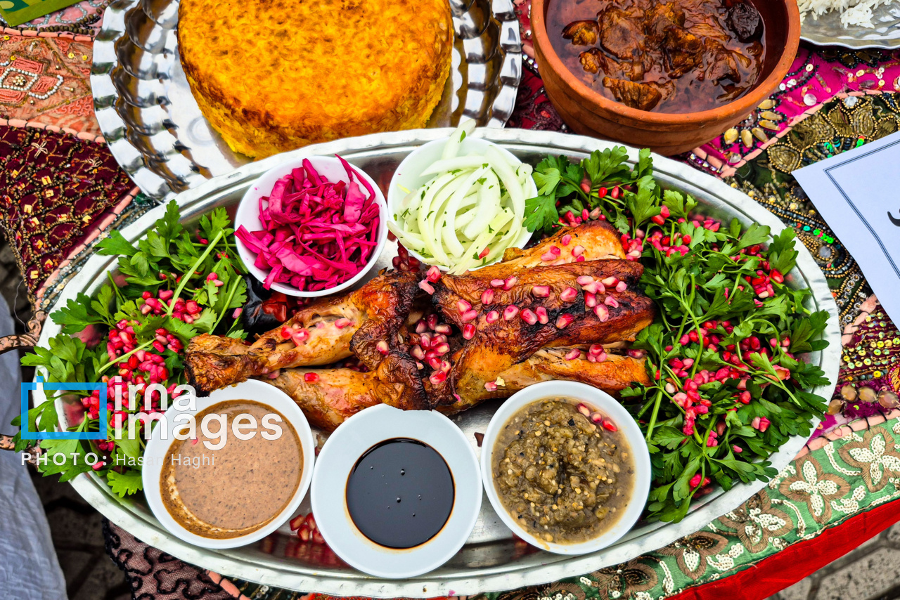 تصاویر: جشنواره غذا‌های سنتی آستارا