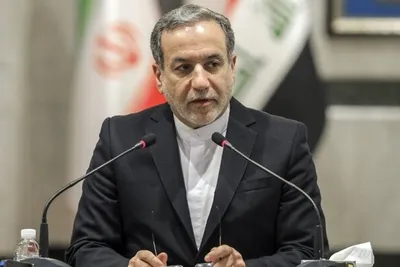 عراقچی: پاسخ ایران به نامه ترامپ از طریق عمان ارسال شد / مذاکرات غیرمستقیم می‌تواند ادامه یابد