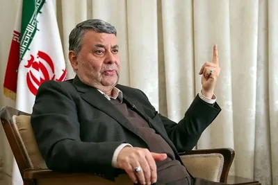 خشم کیهان از اظهارات صدر علیه روسیه: تهیه‌کنندگان بیانیه جبهه اصلاحات اطلاعات پدافند ایران را به اسرائیل داده بودند، سند هم داریم!