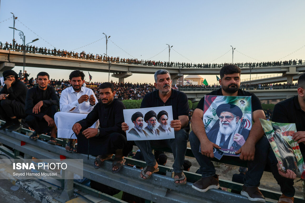 تصاویر: تشییع پیکر مطهر رهبر شهید انقلاب در نجف اشرف