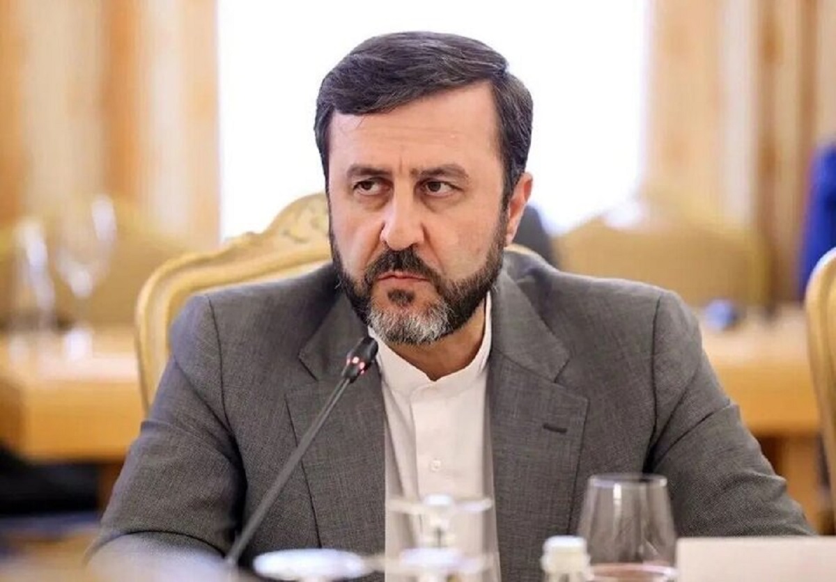 معاون عراقچی: روز جمعه گفت‌وگوهایی میان روسای دو هیئت ایرانی و آمریکایی برای تعیین ترتیبات آتی مذاکرات انجام خواهد شد/ تمرکز مذاکرات ۶۰ روزه صرفاً بر موضوع هسته‌ای خواهد بود/ یکی از موضوعات اصلی، خاتمه تمامی تحریم‌هاست/ چهار موضوع اصلی در مذاکرات مدنظر است؛ خاتمه تحریم‌ها، موضوعات هسته‌ای، برنامه بازسازی و توسعه اقتصادی ایران و نظارت بر حسن اجرای تعهدات