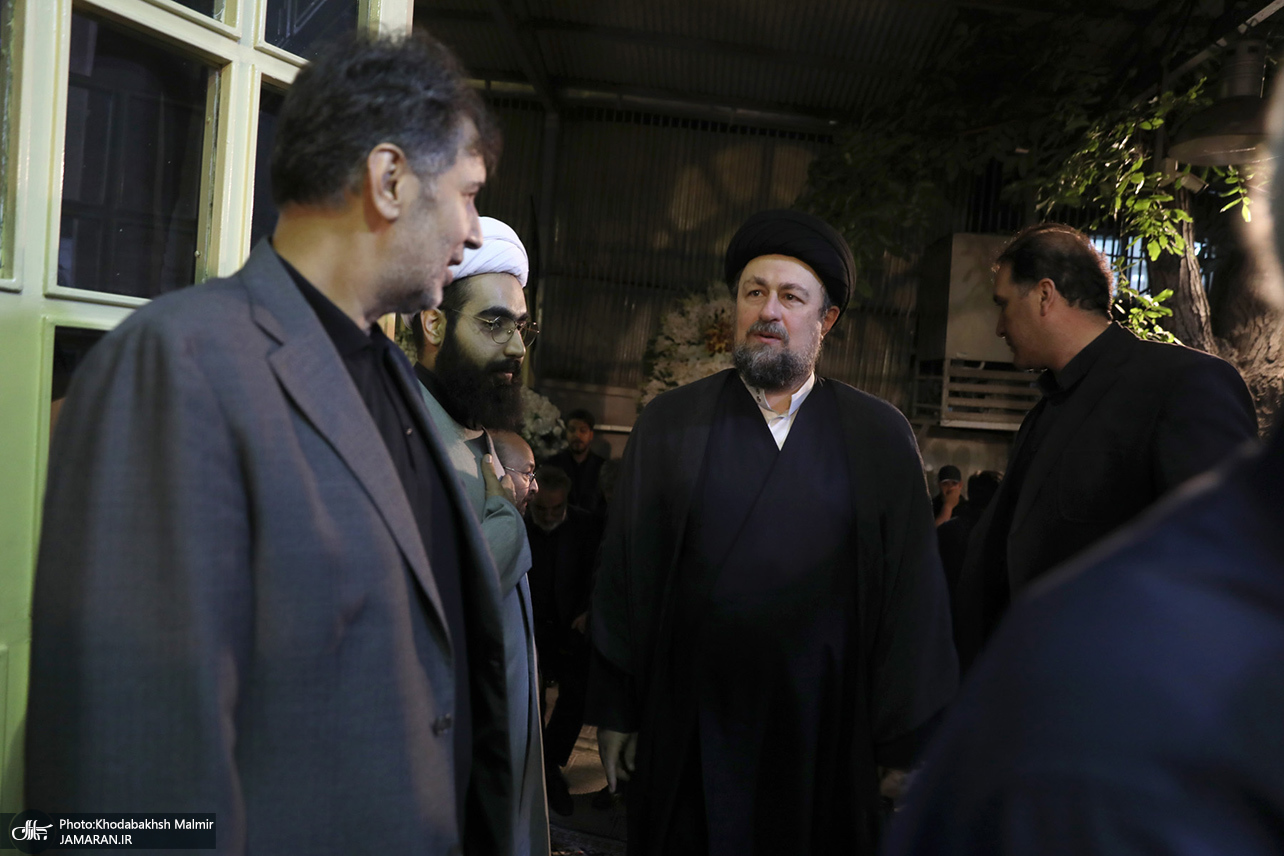 تصاویر: مراسم بزرگداشت مادر همسر سید حسن خمینی و همسر آیت الله موسوی بجنوردی