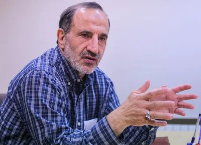 ‌نمی‌توانیم پیش‌بینی خوبی از آینده اقتصادی کشور در ۱۴۰۰ داشته باشیم / اقتصاد ایران ویروس گرفته و در بستر است