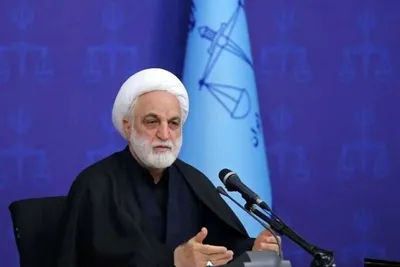 رئیس قوه قضائیه: در ناهنجاری‌های اجتماعی که در ملاء عام و به صورت مشهود انجام می‌گیرد، مشخص است که در مواردی، امور به صورت تشکیلاتی و سازمان یافته پیش می‌روند/ وفق دستورالعمل چهار بندی صادره در سال ۱۴۰۲، مقامات و دستگاه‌های ذی‌صلاح، اقدامات قاطع را در قبال این موارد ترتیب دهند