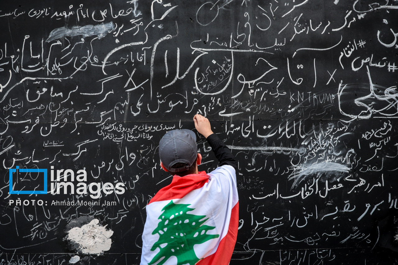 تصاویر: دومین روز مراسم وداع با رهبرشهیدانقلاب