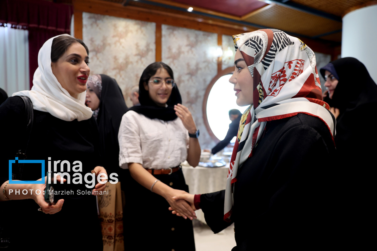 تصاویر: نمایشگاه خیریه انجمن دیپلماتیک بانوان