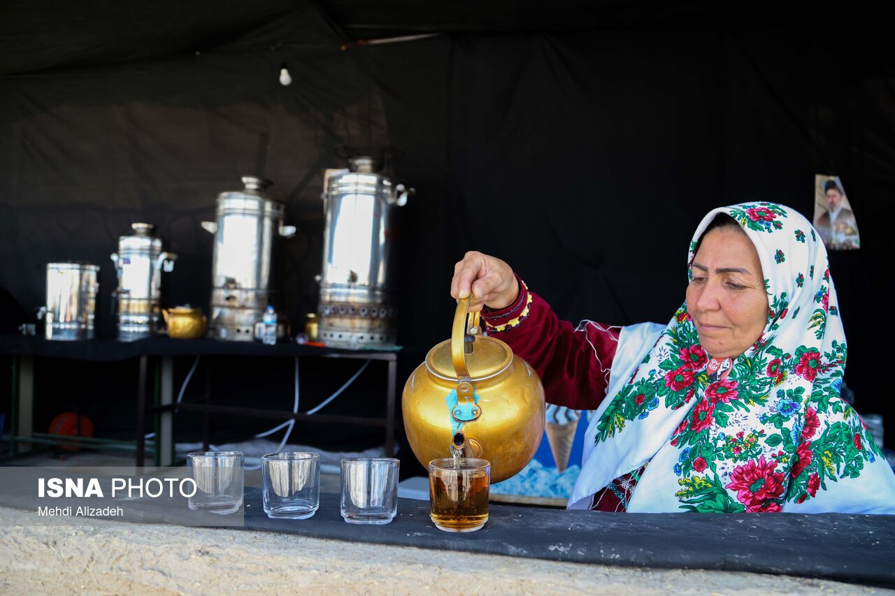 تصاویر: مواکب ورودی شمالی مشهد پیش از مراسم تشییع رهبر شهید