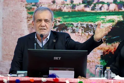 پزشکیان: موضوع حجاب، مسئله‌ای ساده‌ نیست که با دستور و تحکم حل شود؛ هر آنچه مقام معظم رهبری تأکید دارند، نیازمند کار اقناعی است