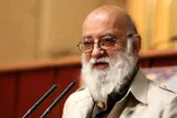 چمران، رئیس شورای شهر تهران: باید از پناهگاه‌های زمان جنگ تحمیلی استفاده کنیم / مترو‌ها و پارکینگ‌های طبقاتی وزارت خانه‌ها و ساختمان‌های بلند هم مکان‌های خوبی هستند که می‌شود برای بحران خاص آنها را آماده کرد