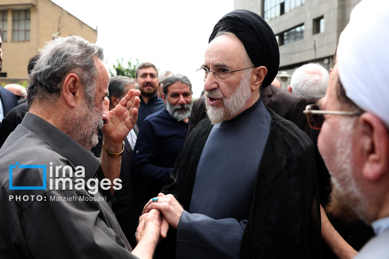 تصاویر: تشییع پیکر «ابوالقاسم قاسم‌زاده» روزنامه نگار