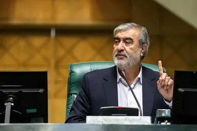 رئیس کمیسیون امنیت ملی مجلس: معاون گروسی برای باز تعریف روابط ایران و آژانس به تهران آمده بود/ هیچ‌گونه بازرسی یا حضور در مراکز هسته‌ای کشور در برنامه سفر او نبوده
