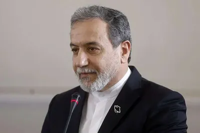 عراقچی: گفت‌و‌گو با آمریکا را ادامه می‌دهیم / منتظر اعلام زمان و مکان دور بعدی مذاکرات از سوی عمان هستیم؛ رویکرد ما پیگیری مذاکره است / اظهارات شب گذشته ترامپ را نگاه کردم؛ متاسفانه یک دیدگاه بسیار فریب‌کارانه مطرح شده است
