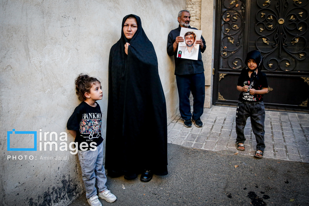 تصاویر: تشییع پیکر شهید «مصباح‌الهدی باقری‌کنی»، داماد رهبر شهید انقلاب