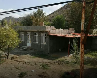 تخریب دو خانه در روستایی در آذربایجان شرقی بر اثر برخورد خمپاره ناشی از جنگ آذربایجان - ارمنستان / فرماندار خداآفرین: یک کودک ۶ ساله دچار جراحت جزئی شد