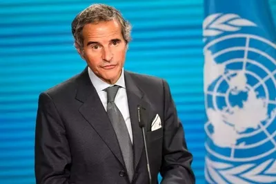 سخنگوی وزارت خارجه: محتوای گزارشی که آژانس منتشر کرد، تکراری است و برخی موارد فنی در آن، بزرگ‌نمایی شده/ آگاه هستیم که «گروسی» و مجموعه آژانس، برای تهیه گزارش مذکور، به‌طور مکرر در معرض اعمال فشار بودند/ اگر لغو انتصاب چند نفر معدود، که بر اساس مقررات صورت گرفته را بزرگ‌نمایی کنید و حضور ۱۲۵ بازرس را ذکر نکنید، رویکردی مغرضانه دارید