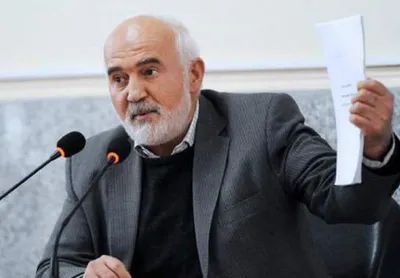 توکلی: برخی از مدیرانی که با حکم رهبری قدرت اجرایی دارند، می‌خواهند در انتخابات ۱۴۰۰ وارد صحنه شوند / پیشنهاد می‌کنم این افراد تا آخر شهریور مسئولیتشان را وا بگذارند یا آنکه رسماً اعلام کنند کاندیدا نمی‌شوند