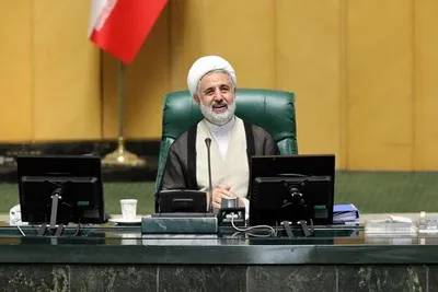ذوالنور: نمایندگان به هیات نظارت برای ورود به پرونده شاسی بلندها وکالت تام دادند/ ارتباطی بین موضوع استیضاح وزیر صمت و تحویل خودروی شاسی بلند نیست
