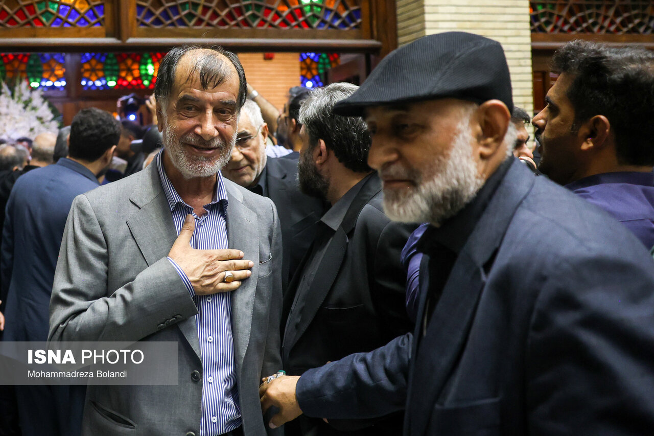 تصاویر: مراسم ختم «احمد ناطق نوری»