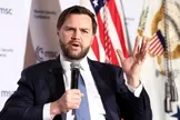 ونس، معاون رئیس‌جمهور آمریکا: اعتقاد دارم ترامپ از تبدیل شدن جنگ ایران به «باتلاقی» که آمریکا برای سال‌های آینده بدون هیچ مأموریت، هدف یا منظور مشخصی در آن گرفتار شود، جلوگیری خواهد کرد / احساس اطمینان بسیاری دارم که حتی یک سال دیگر، چه رسد به سال‌های بعد، صحبتی درباره درگیری آمریکا با ایران نخواهیم داشت