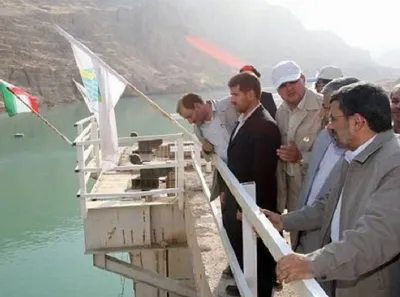 «جانمایی سد گتوند روی گنبدهای نمکی» از دلایل بحران آب در خوزستان؟ / یک استاد دانشگاه: هشدار داده بودیم که این سد می‌تواند کل خوزستان را از نظر شوری به مخاطره بیندازد