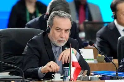نبویان، نماینده مجلس: همین الان «عراقچی» در نیویورک مشغول مذاکره است