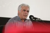 ویدیو / اکبر نبوی، منتقد خطاب به صداوسیما: شما جایگاه خود را از دست داده‌اید و نگرانید / این نگرانی یعنی از درون فهمیده‌اید که مسیر را اشتباهی رفته‌اید / چرا برای بازگشت سلبریتی‌ها به تکاپو افتاده‌اید؟ چرا فردوسی‌پور را کنار گذاشتید؟