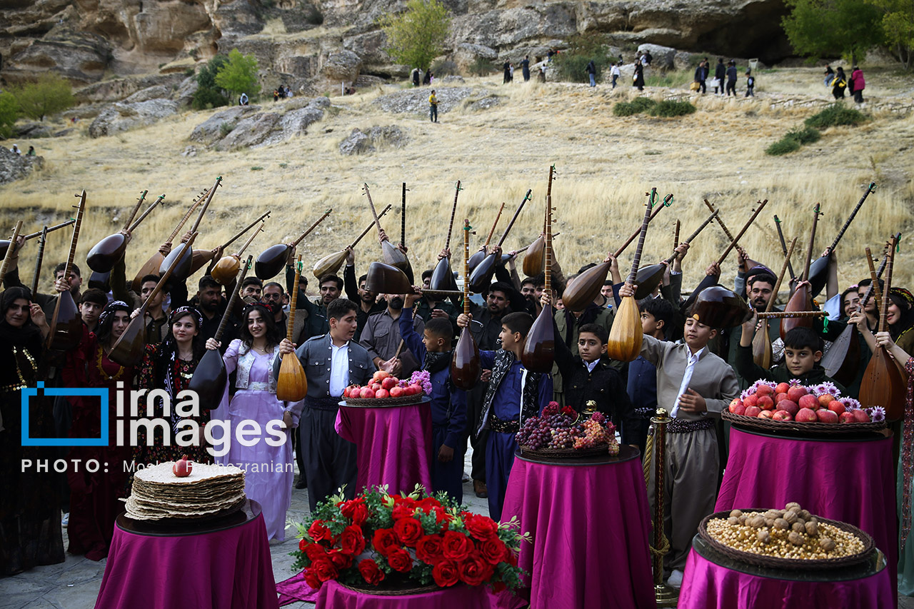 تصاویر: جشن جهانی «مهرگان» در غار کرفتو