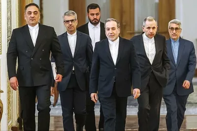 روزنامه نشنال امارات: ایران هنوز دعوت‌نامه‌ی عمان، برای دور پنجم مذاکرات که قرار بود این جمعه در رم برگزار شود را «نپذیرفته» است / یک مقام ایرانی: نمی‌خواهیم دور دیگری از مذاکرات برگزار شود و آن مذاکرات با شکست مواجه شوند