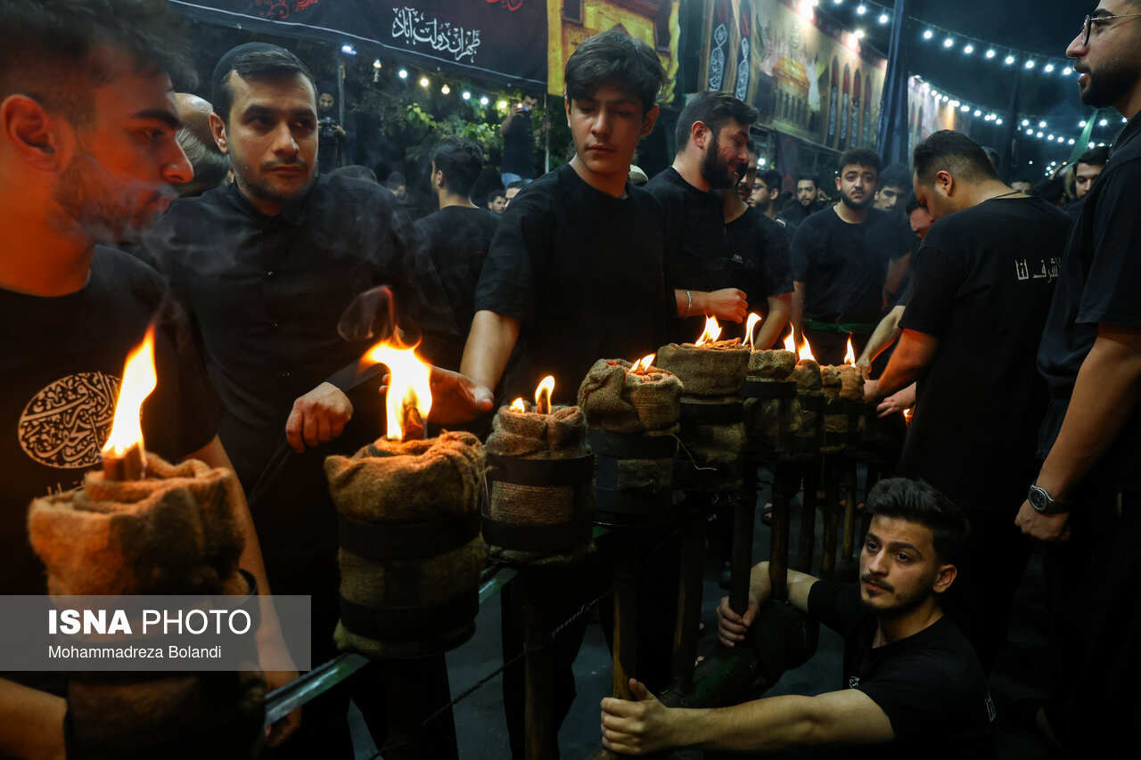 تصاویر: آئین مشعل‌گردانی در دولت‌آباد شهرری