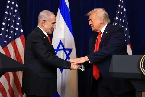 ادعای یدیعوت آحارونوت به نقل از مقام ارشد اسرائیلی: نتانیاهو در دیدار با ترامپ، عمدتا در مورد ایران صحبت کرد/ نخست‌وزیر اسرائیل به رئیس‌جمهور آمریکا نگفت که «اسرائیل حمله دوباره به ایران را ترجیح می‌دهد»/ سانتریفیوژ‌ها در کوه کلنگ وجود دارند، اما نتانیاهو معتقد نیست که غنی‌سازی در آن‌جا در حال انجام باشد