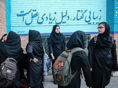 نوری قزلجه، نماینده مجلس: لایحه حجاب به حوزه دانش‌آموزی ورود کرده / محصلین به فراجا معرفی می‌شوند