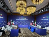 سی‌ان‌ان به نقل از یک مقام ارشد کشورهای حاشیه خلیج فارس: احتمال دستیابی آمریکا و ایران به توافق تا روز جمعه «۵۰-۵۰» است / توافق درباره تنگه هرمز ممکن است حتی از امروز حاصل شود