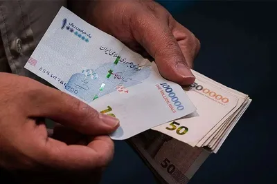 نماینده مجلس: موافقت مشروط کمیسیون اقتصادی با حذف چهار صفر از پول ملی/ باید تغییراتی در جزئیات لایحه صورت گیرد تا با سایر قوانین که اخیرا مصوب شده، تعارضی نداشته باشد