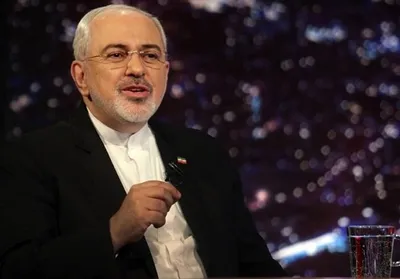 پیشنهاد ظریف به ۷ کشور منطقه برای انجام مذاکره/ آقای ماکرون! شما جایی در مذاکرات ۸ کشور منطقه نخواهید داشت