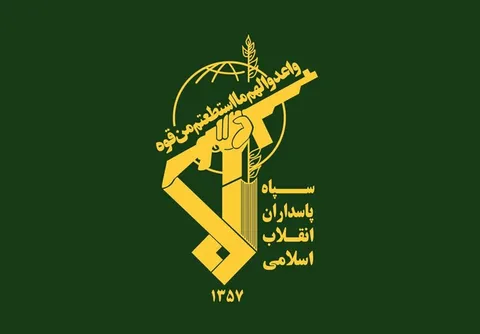 سپاه: ۲ فروند شناور آمریکایی، ۸ نفتکش و ۱۰ کشتی متخلف که قصد عبور از منطقه ممنوعه تنگه هرمز را داشتند، هدف قرار گرفتند و خسارت‌های زیادی به آن‌ها وارد شد