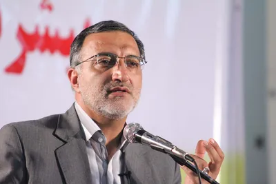 حمله زاکانی به «شورای وحدت»:  در مقابل «شورای ائتلاف» است اما داعیه وحدت دارد / قرار است علی لاریجانی کاندیدای نهایی اینها باشد / محرز است که احمدی نژاد تایید صلاحیت نخواهد شد