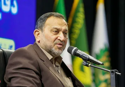 مقدم‌فر، مشاور فرمانده کل سپاه: ایران شروط چهارگانه آمریکا برای مذاکرات را رد کرد؛ سپس آمریکایی‌ها بازگشتند و گفتند «بسیار خوب، فقط پرونده‌ی هسته‌ای»/ گفتیم که گفت‌وگوها باید ادامه‌ی همان مذاکرات پیشین باشد، نه مذاکراتی جدید