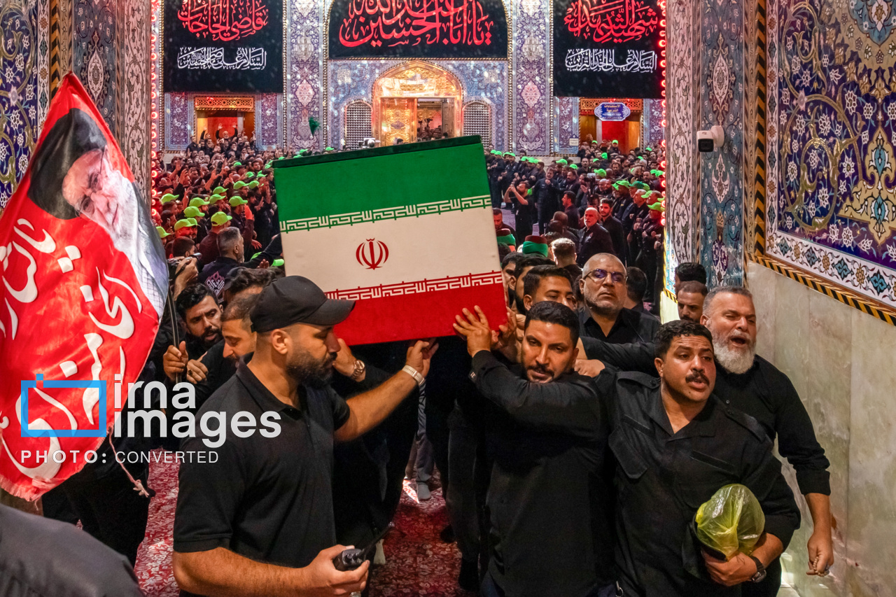 تصاویر: تشییع پیکر مطهر خانواده رهبر شهید انقلاب در حرم حضرت عباس (ع)