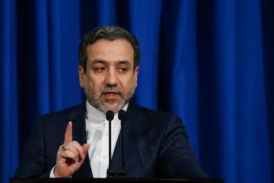 عراقچی در مجلس: با پیوستن به CFT، هیچ تهدید امنیتی متوجه ما نمی‌شود / اگر به این کنوانسیون‌ها نپیوندیم، متهم به حمایت از تروریسم می‌شویم / نباید با دست خودمان تحریم‌های جدید را به خودمان تحمیل کنیم