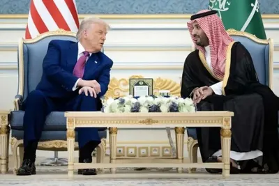 ترامپ: تحول بزرگ و شگفت‌انگیزی به رهبری ملک سلمان و محمد بن سلمان، در منطقه در حال وقوع است/ ما می‌خواهیم خاورمیانه با تجارت، صادرات و فناوری شناخته شود، نه با تروریسم/ آنچه در منطقه اتفاق میفتد، معجزه‌ای مدرن به سبک عربی است/ ریاض به مرکز تجارت و فناوری پیشرفته جهانی تبدیل شده/ رویای من این است که عربستان به توافقات ابراهیم بپیوندد که در زمان خودش، خواهد پیوست