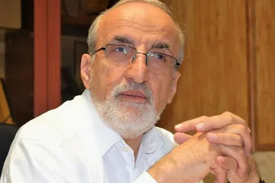 دانشگاه علوم پزشکی تهران درباره بازنشسته کردن یک استاد مشهور: با خالی شدن پست، نیروی جوان جذب می کنیم