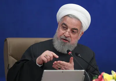 روحانی: هیچ‌چیز برای ما اولویت‌دارتر از واکسن کرونا نیست / امریکایی‌ها با فشار، ۱۰ میلیون دوزی که قرار بود به ما بدهند را قفل کردند / از هند واکسن خریدیم؛ پولش را هم دادیم اما حالا می‌گویند قوه قضاییه ما اجازه نمی‌دهد
