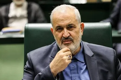 استیضاح وزیر نیرو با ۱۰۰ امضا نهایی شد / یک عضو کمیسیون انرژی: احتمال می‌دهم اگر علی‌آبادی به مجلس بیاید استیضاحش هم رأی خواهد آورد
