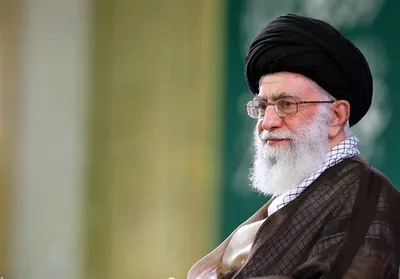 واکنش توییتر دفتر رهبر معظم انقلاب به ماجرای رومینا: برخورد بسیار سخت با تعدّی جسمانی به زنان