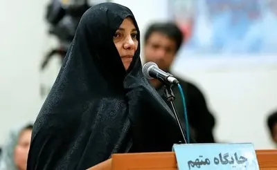 وکیل شبنم نعمت‌زاده: رای محکومیت موکلم به ۲۰ سال زندان، نقض شده/ او به دلیل فشار‌های دوران حبس، به سرطان و مشکلات روحی روانی دچار شده/ در حال حاضر رای قطعی برای اینکه وی به زندان برگردد، وجود ندارد/ در ارتباط مستقیم با موکلم نیستم، اما توصیه می‌کنم به زندان برگردد/ شعبه هم عرض رسیدگی مجدد به پرونده ایشان را شروع نکرده