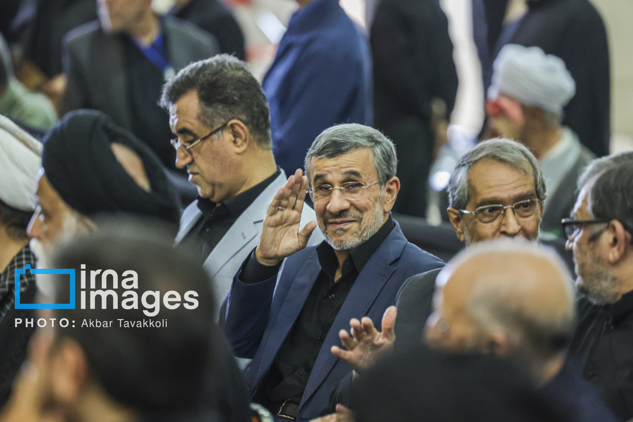 تصاویر: مراسم گرامیداشت رهبر شهید انقلاب در تهران