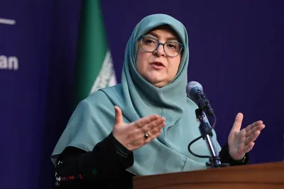 سخنگوی دولت: مذاکرات غیرمستقیم میان تهران و واشنگتن، فقط به برنامه هسته‌ای مربوط می‌شود/ اساس گفت‌وگوها، اطمینان‌بخشی به طرف مقابل در مورد برنامه هسته‌ای ایران در ازای لغو تحریم‌هاست/ صحبت درباره توقف برنامه هسته‌ای ما بر دیپلماسی تأثیر می‌گذارد