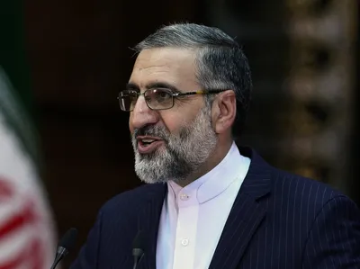 یکی از محکومان محیط زیستی مورد عفو قرار گرفت / از معاینه جسد قاضی منصوری اطلاعاتی به دست می‌آید؛ بررسی دقیق‌تر نیازمند آن است که تصاویر ضبط شده از دوربین هتل و اسناد و نوشته‌های متعلق به او، از رومانی در اختیار ما قرار بگیرد / تا هفته گذشته از ۶.۸ میلیارد دلار اعلام شده ۱.۲ میلیارد دلار ارز صادراتی به کشور بازگشت